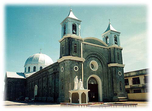 Apalit church